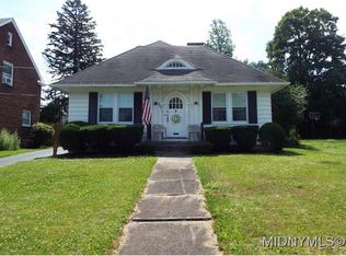 2647 Oneida St, Utica, NY 13501