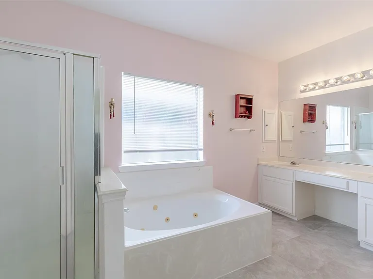 12214 Meadow Lane Ct — Photo 23
