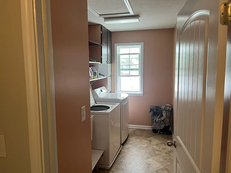 7740 Solomon Dr — Photo 12