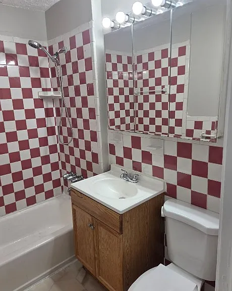3444 John Daly St — Photo 11