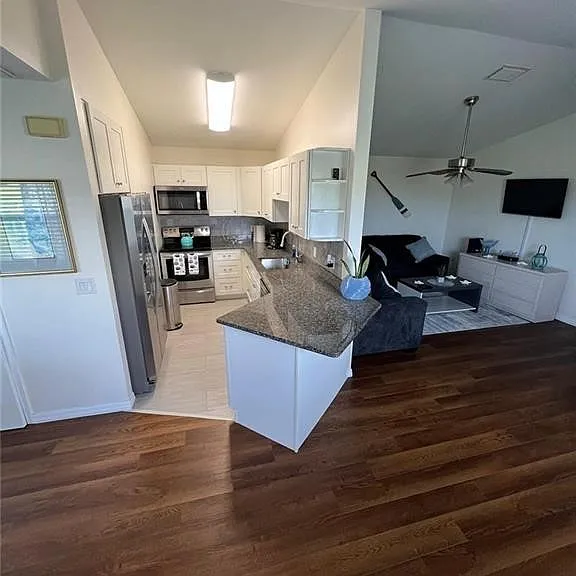 1316 Villaway W — Photo 8