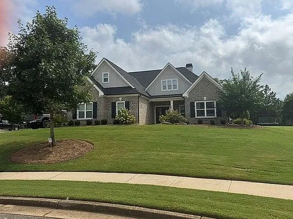 4069 E Princeton Dr, Bogart, GA 30622