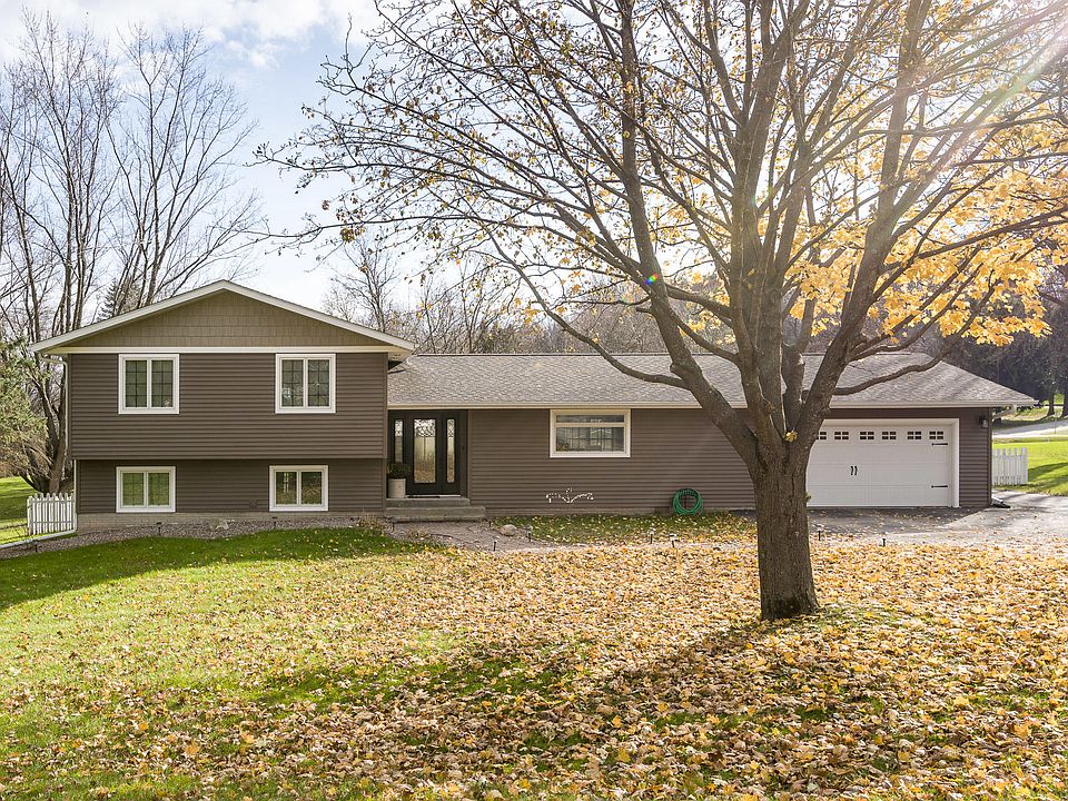1st image of N4544 Cotton Wood Dr