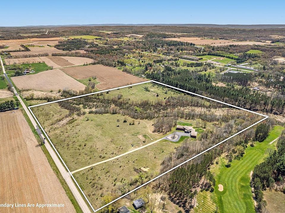 1st image of E7521 North Reedsburg Road