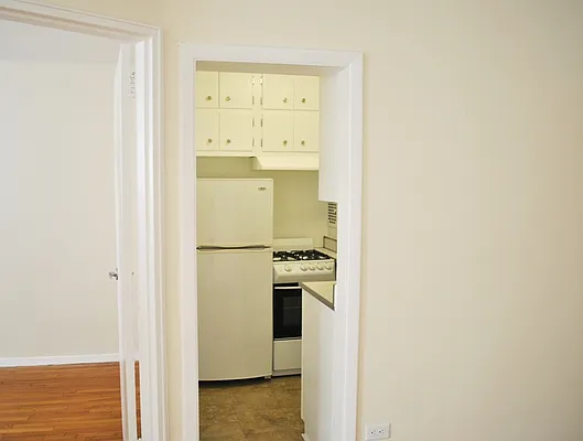 Rented by Barshay Brokerage | media 9