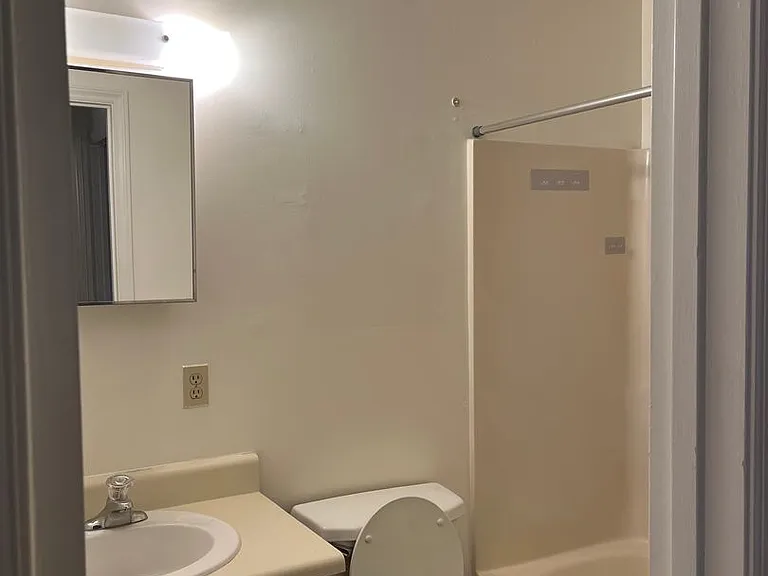 1477 Sandy Cir — Photo 14