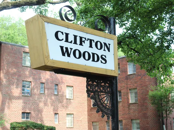 Clifton Woods Apartments