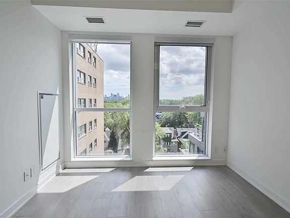 3rd image of 223 Saint Clair Ave W Unit 716