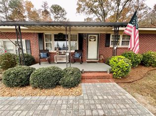 291 Oak Grove Rd, Westminster, SC 29693