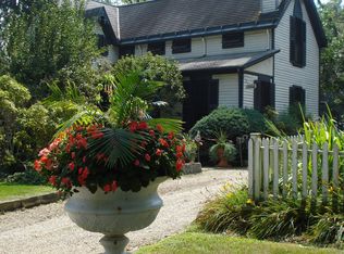 1802 Main St, Peninsula, OH 44264