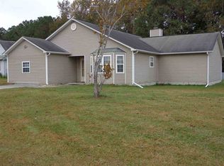 1306 Sofia Ct, Jacksonville, NC 28540