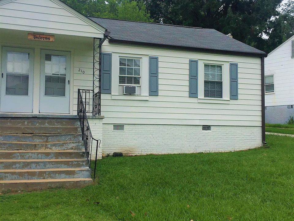 1st image of 210-212 Lakewood Dr SE