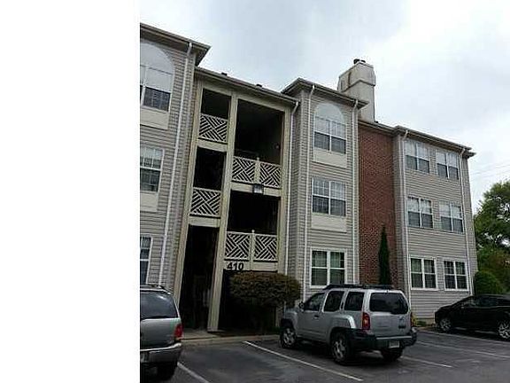 3rd image of 430 Delaware Ave APT 114