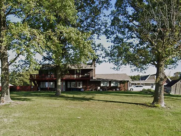 7853 W Kirsch Rd, Troy, IL 62294