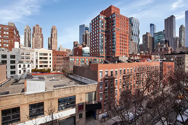 Rented by Cooper & Cooper Real Estate | media 16