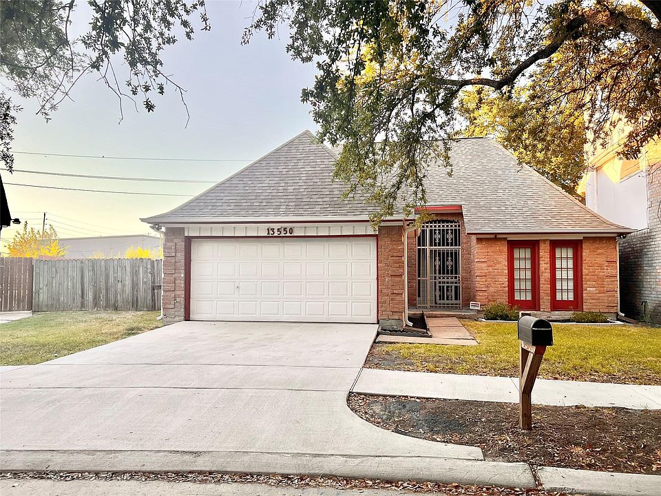1st image of 13550 Quetzal Ln