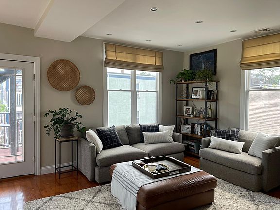 5th image of 589 E 2nd St #3
