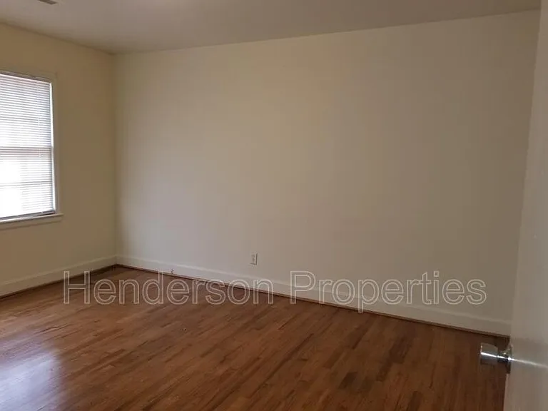 2923 Amity Garden Ct — Photo 8