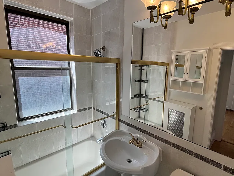 382 Commonwealth Ave #52 — Photo 14