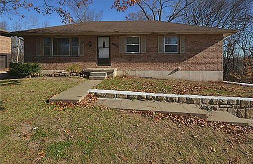 1st image of 581 S Bluegrass Dr