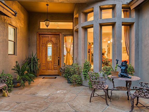 5th image of 8739 E Menlo Cir