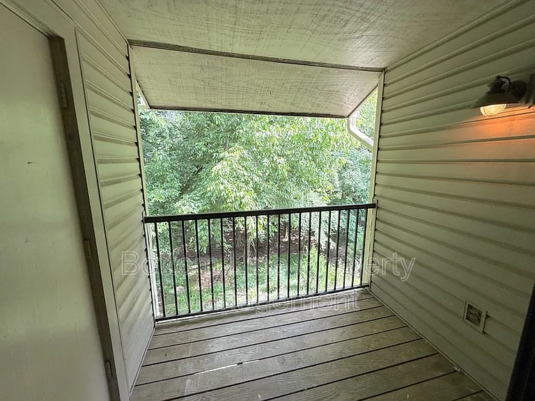 11049 Cedar View Rd — Photo 14