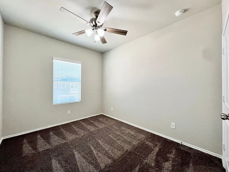 3501 NW Renfro St #204 — Photo 19