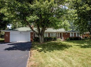 301 Northview Dr, London, OH 43140