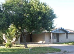 129 Lyon St, Mercedes, TX 78570