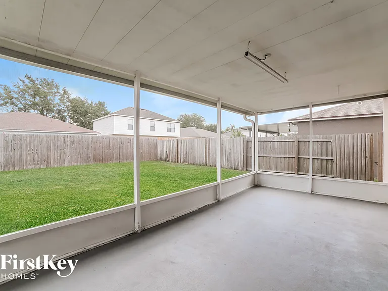 12742 Lake Vista Dr — Photo 7
