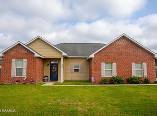 105 Sawtooth Rd, Carencro, LA 70520