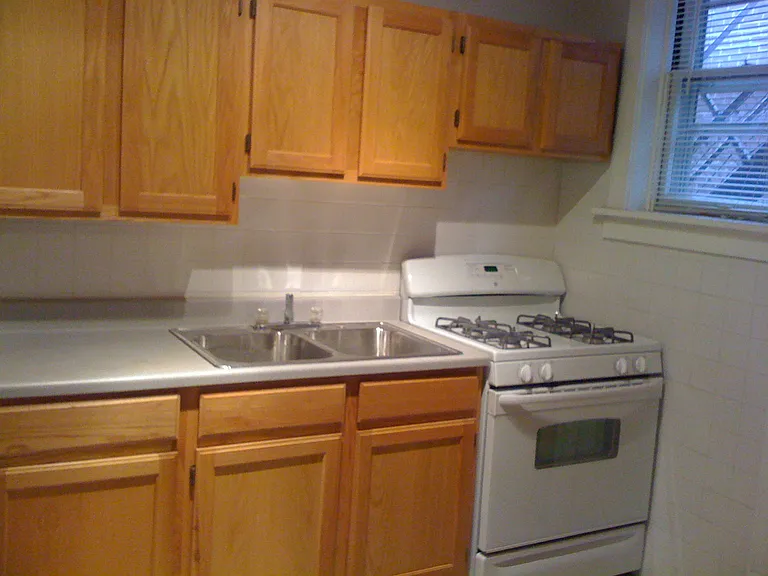 3435 Shenandoah Ave #S — Photo 4