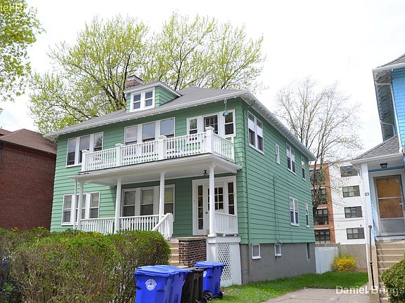 2nd image of 85 Verndale St #B