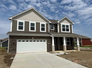 5737 Flat Hill Dr, Indianapolis, IN 46239
