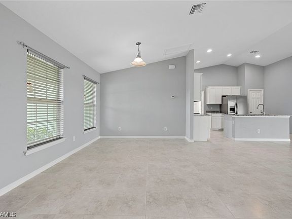 3rd image of 4332 NW 35th Ave