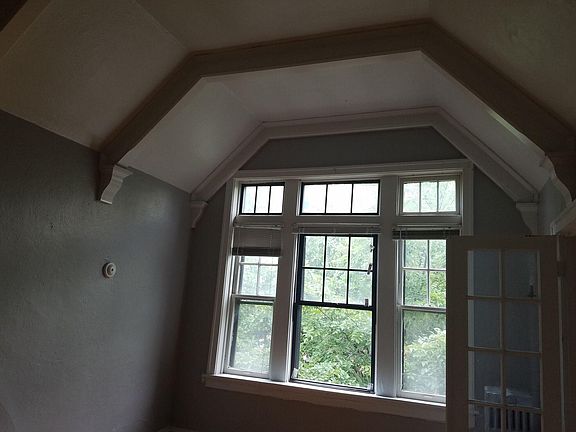 5th image of 368 N Taylor Ave #304