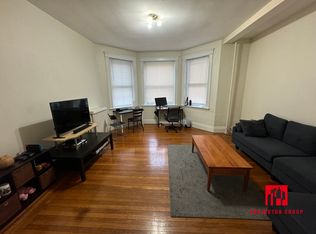 22-23 Euston St #1, Brookline, MA 02446