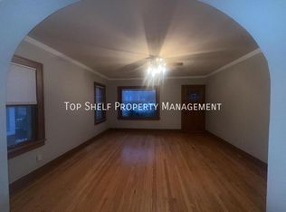 1063 42nd St, Des Moines, IA 50311