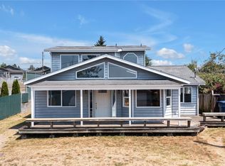 7009 Totem Beach Loop Rd, Marysville, WA 98271