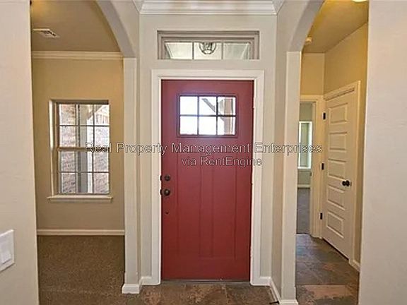 3rd image of 18508 Maidstone Ln