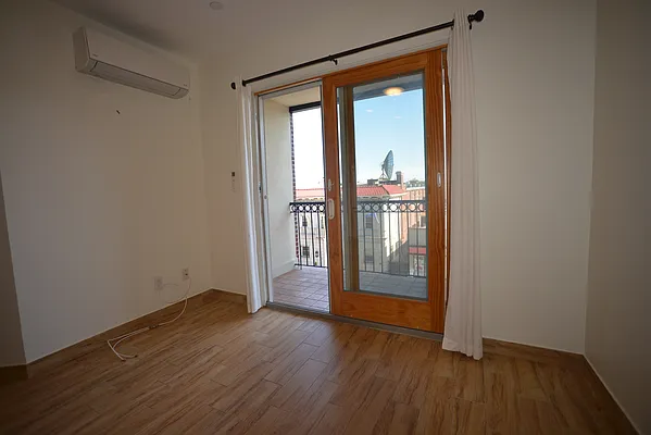 Rented by Voro, LLC | media 5