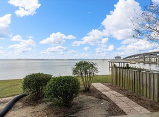 601 Ballard Ln, Santee, SC 29142