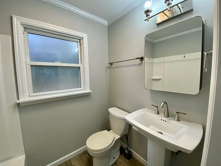 4 Wilshire Dr — Photo 23