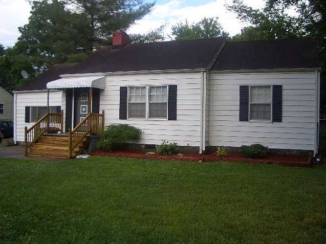 1st image of 559 Wando Dr