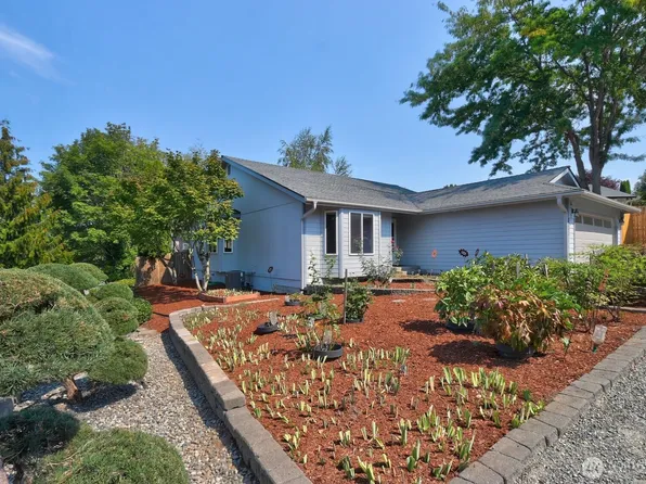 25921 201st Court SE, Covington, WA 98042