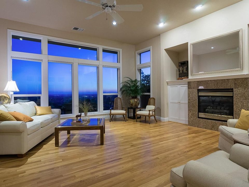 1st image of 4072 Hensley Cir