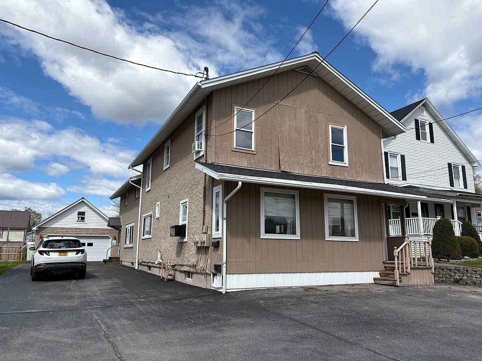 1st image of 354 Main St