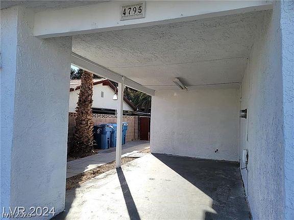 3rd image of 4795 Via San Andros