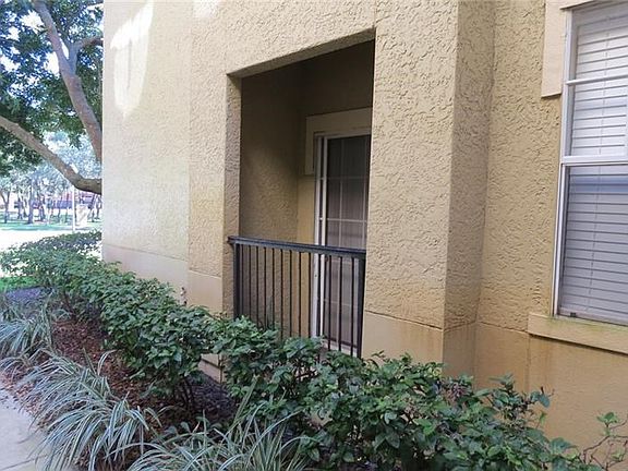 4th image of 103 Vista Verdi 125 Cir