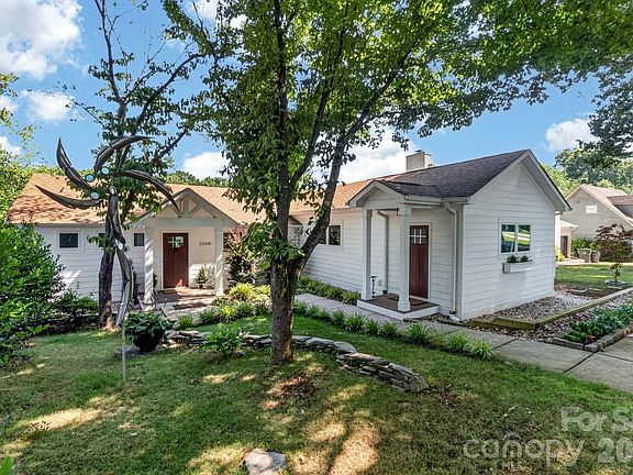 3rd image of 21200 Rio Oro Dr